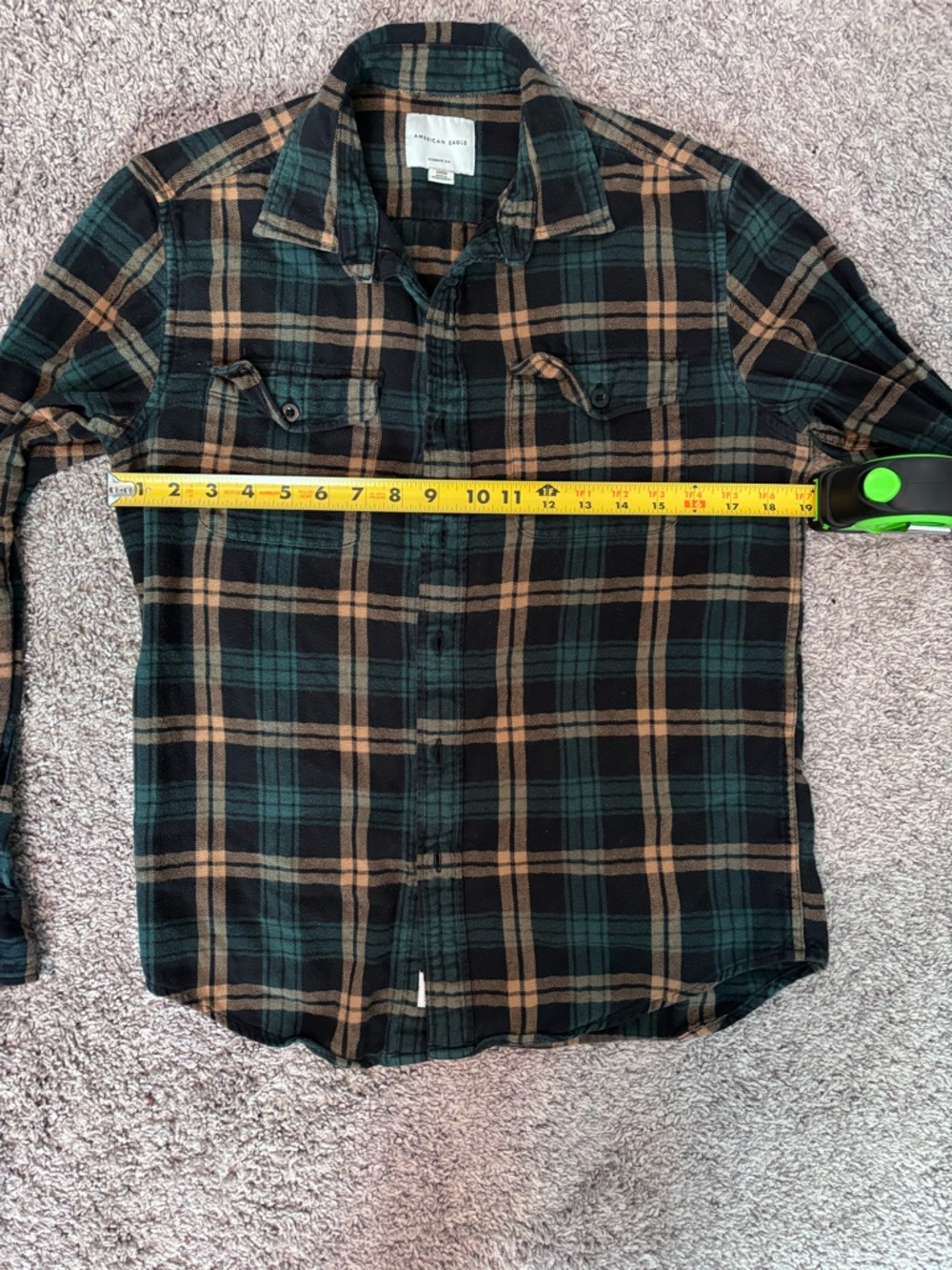 American Eagle Plaid Flannel Shirt Green Tan Grunge Cozy Classic fit Size Small - Picture 8 of 10